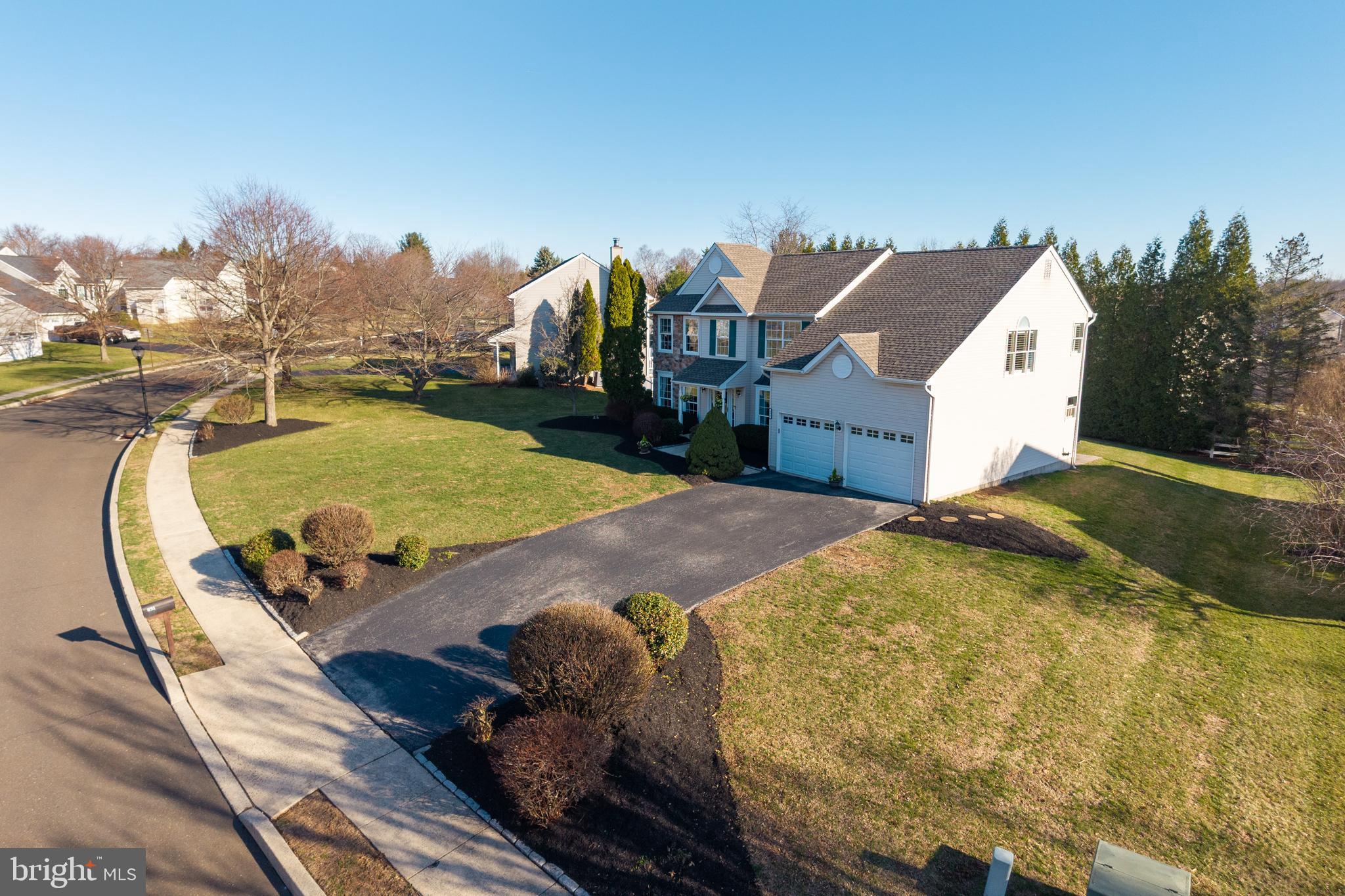 RIVERWALK - Residential