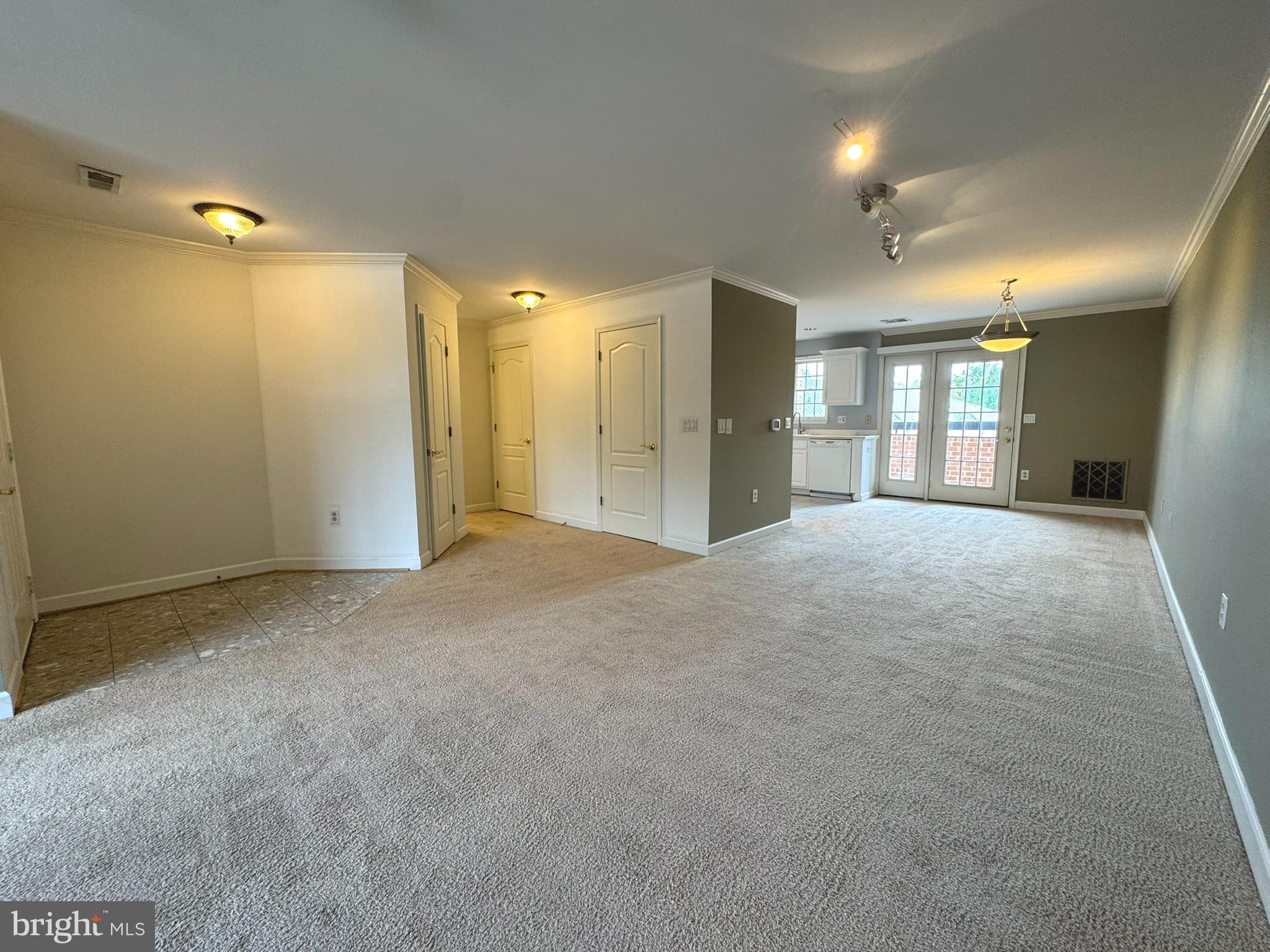 6924 FAIRFAX DRIVE 330