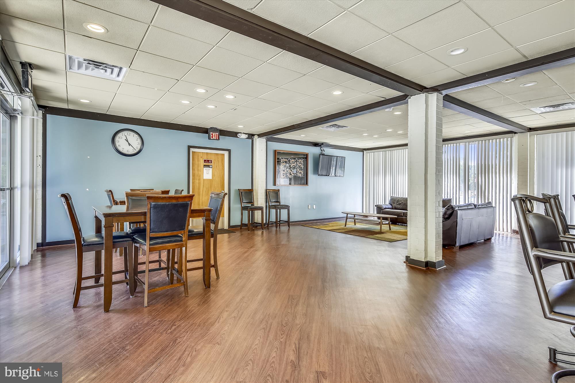 WOODBURN VILLAGE - Residential Lease