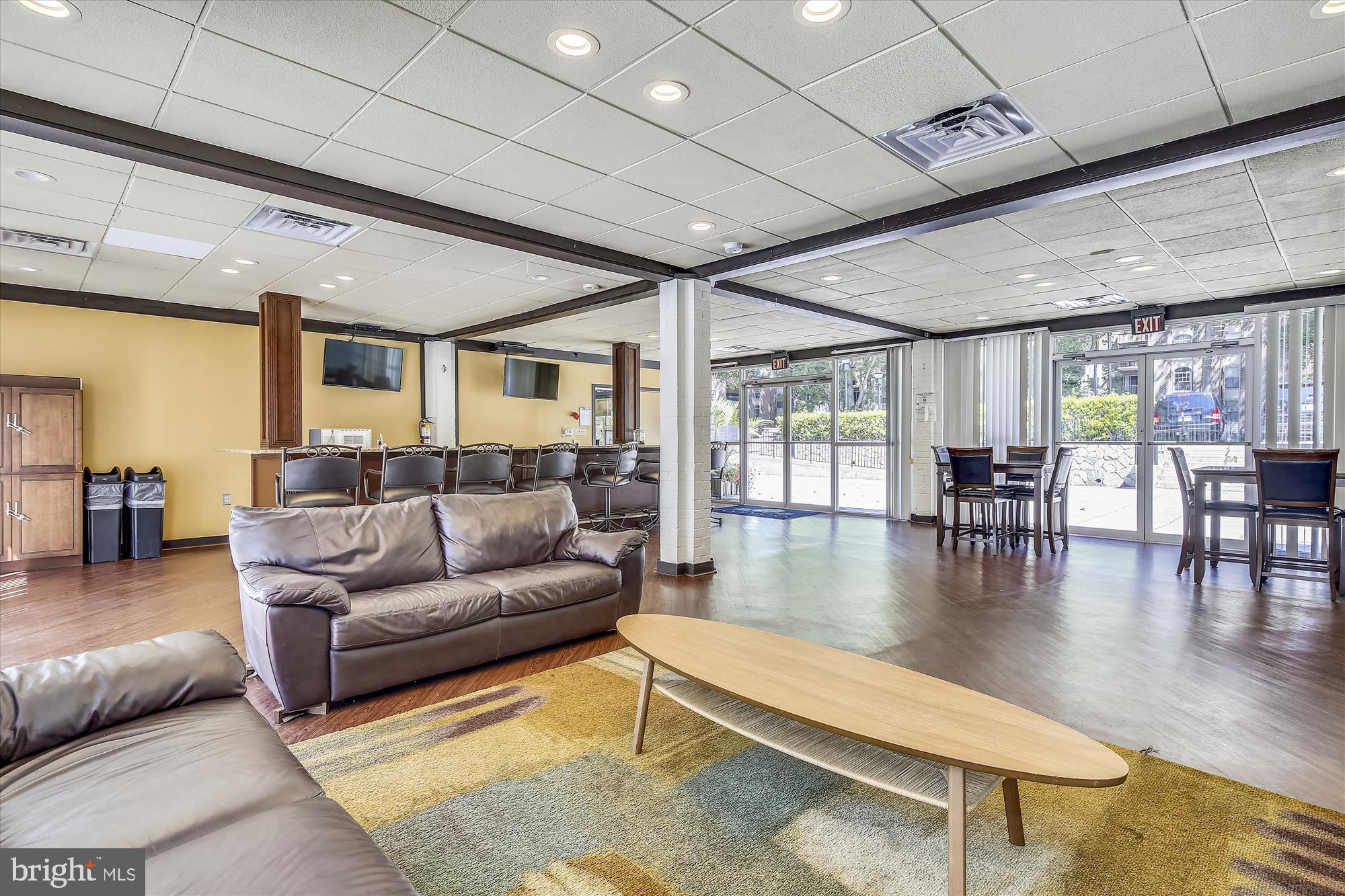 WOODBURN VILLAGE - Residential Lease