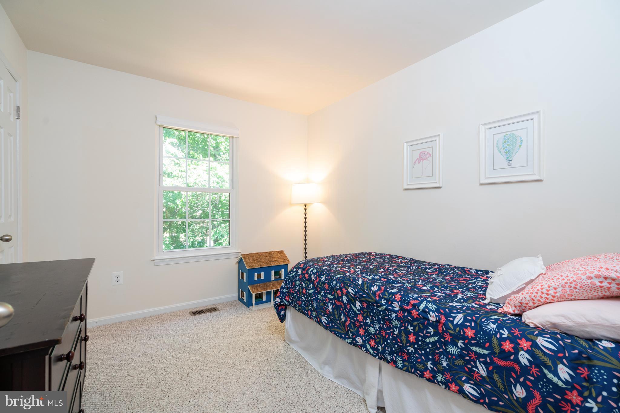 BURKE CENTRE - Residential