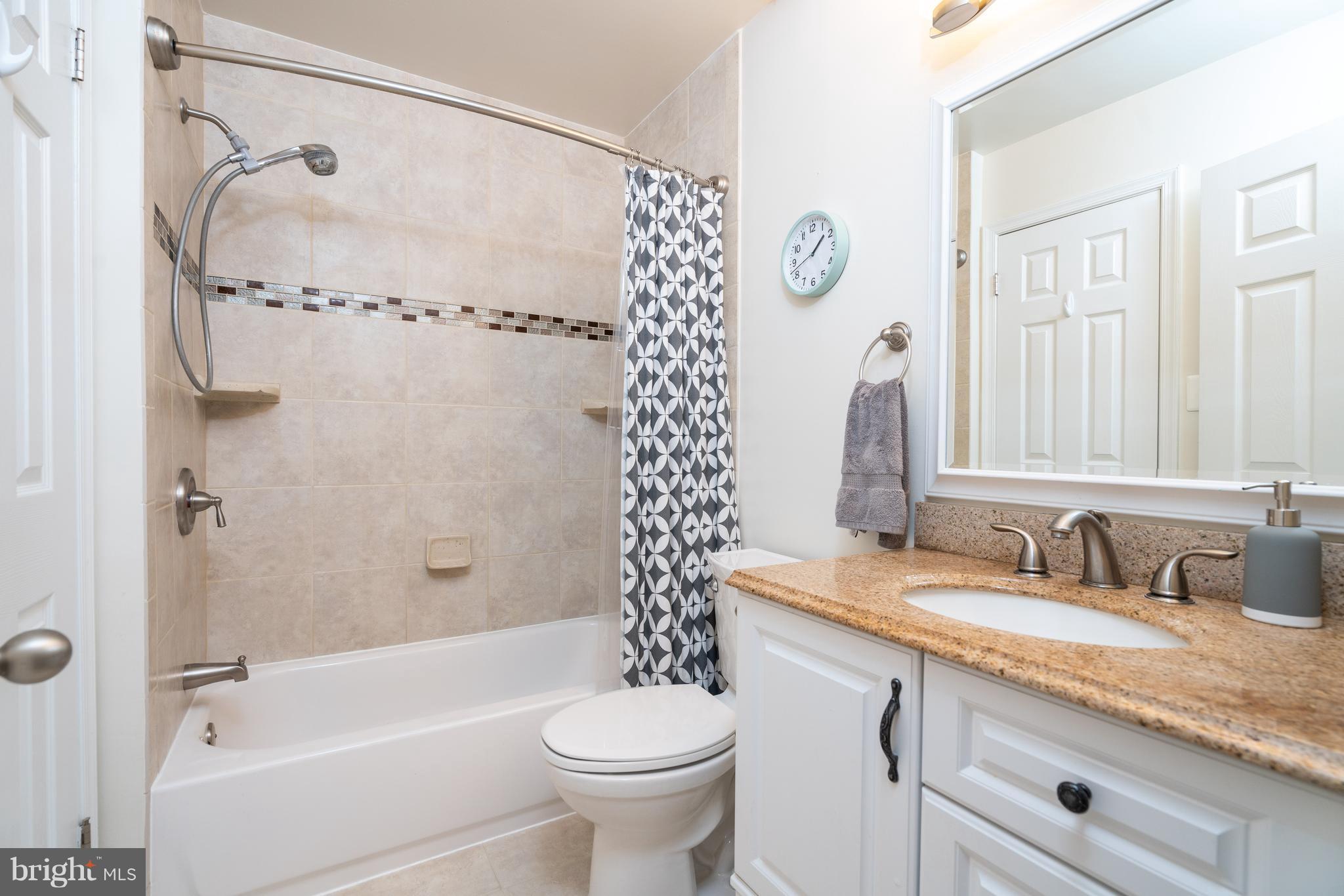 BURKE CENTRE - Residential