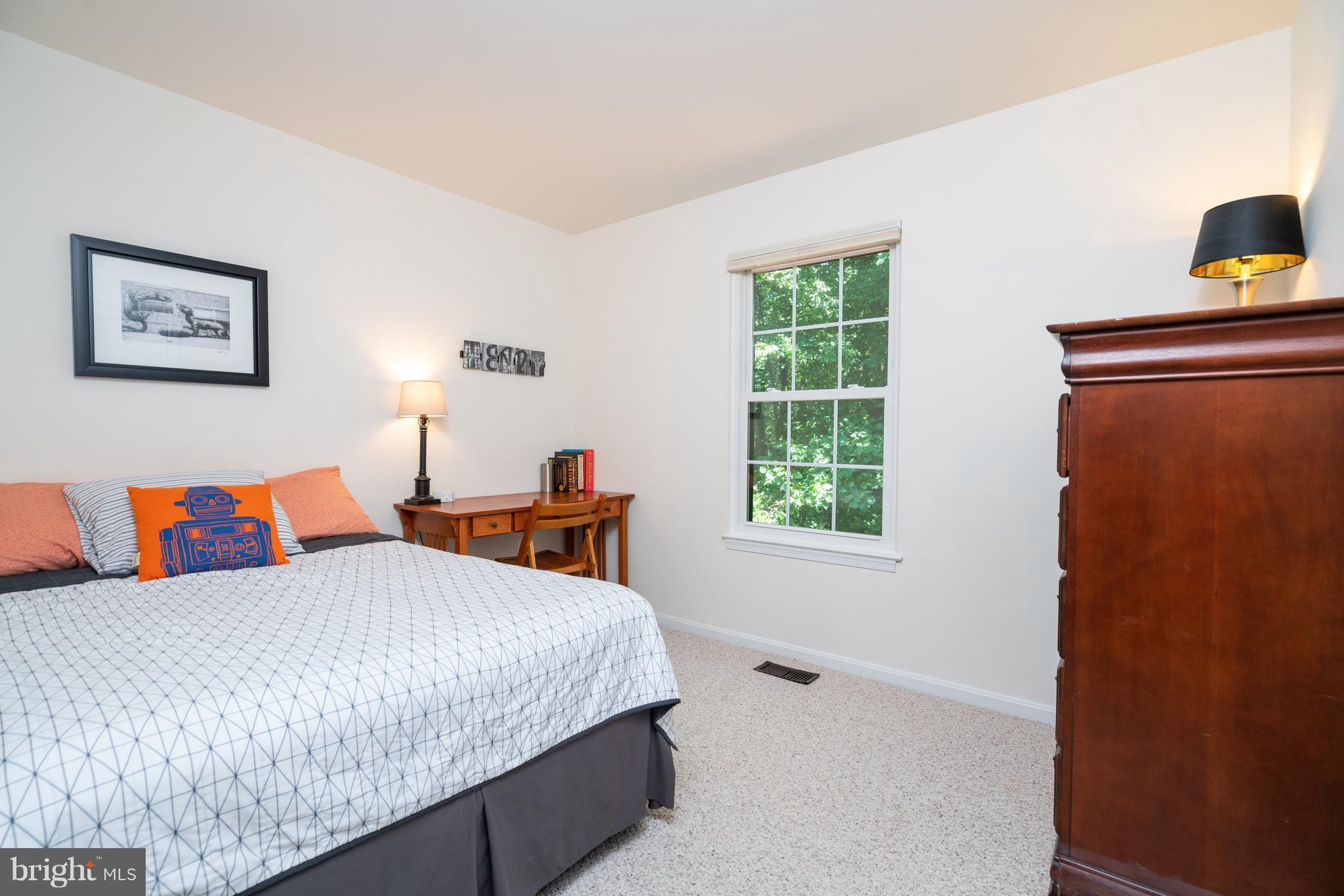 BURKE CENTRE - Residential