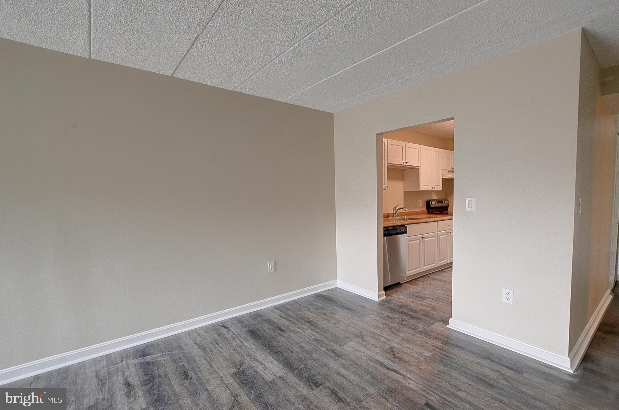 HERMITAGE WOODS - Residential