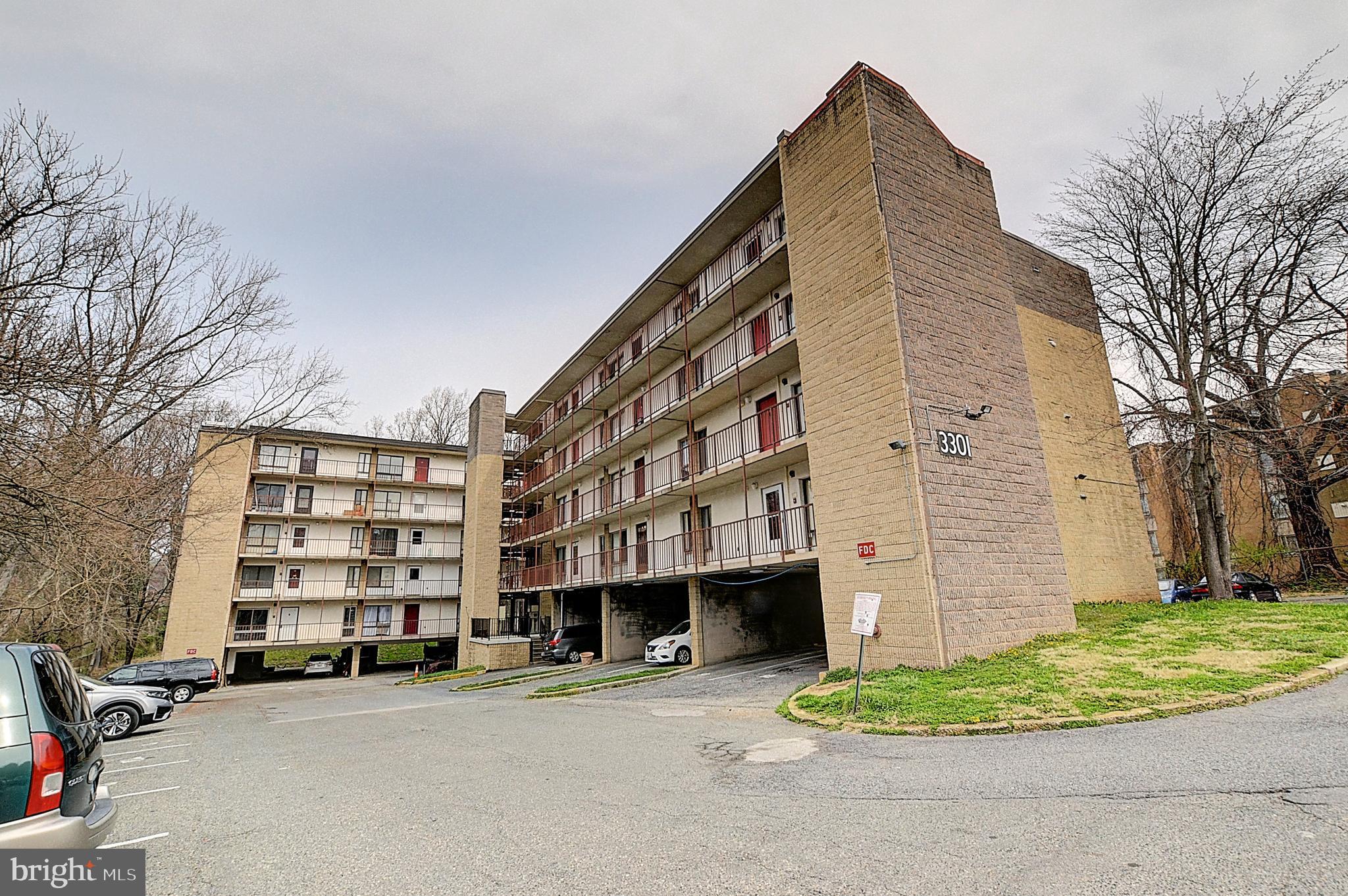 HERMITAGE WOODS - Residential