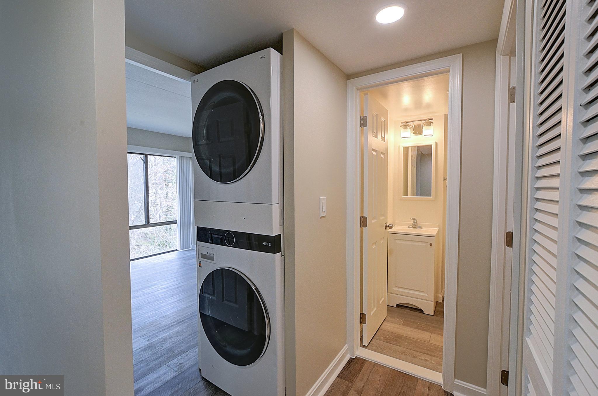 HERMITAGE WOODS - Residential