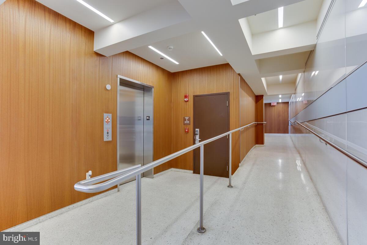 PLAZA LOFTS 22 - Residential