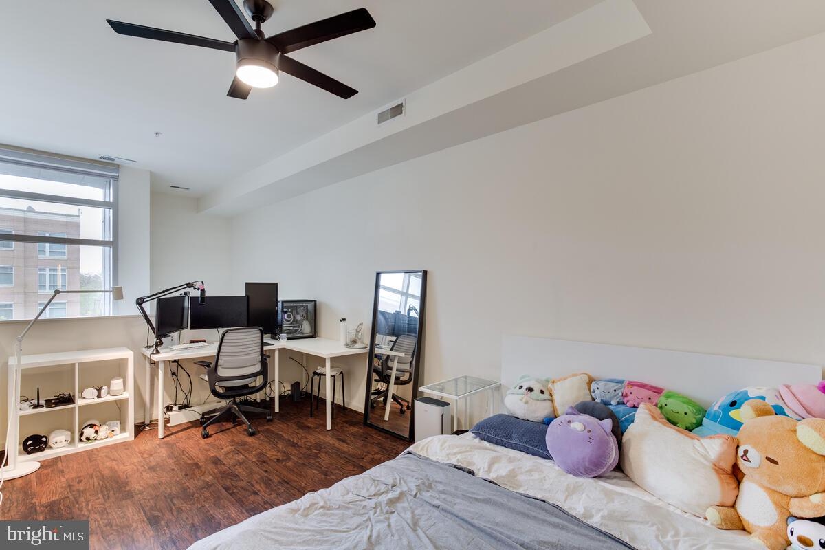 PLAZA LOFTS 22 - Residential