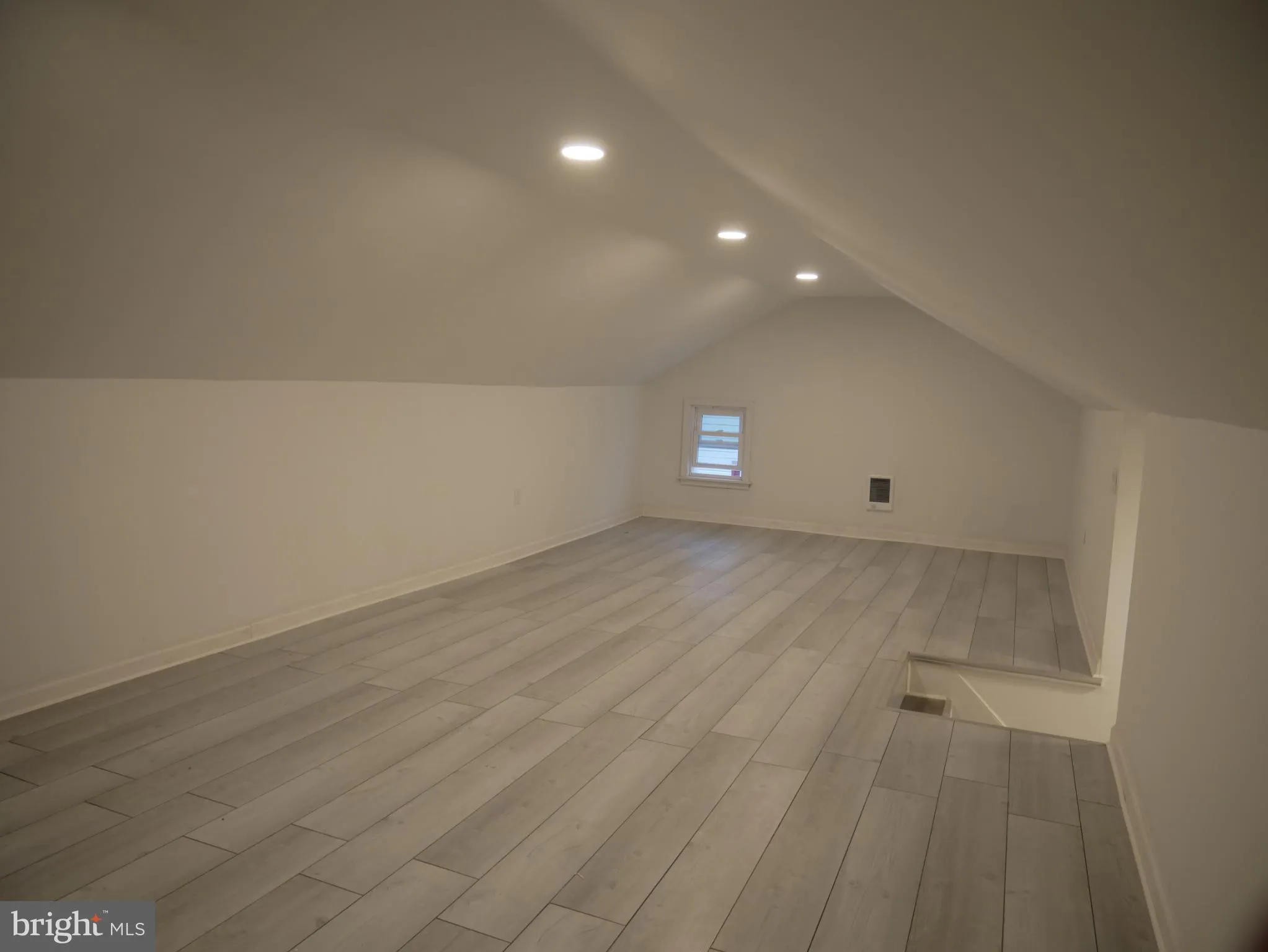 Coal Township, Pennsylvania 17866, United States, 4 Bedrooms Bedrooms, ,2 BathroomsBathrooms,Residential,Coming Soon,247738