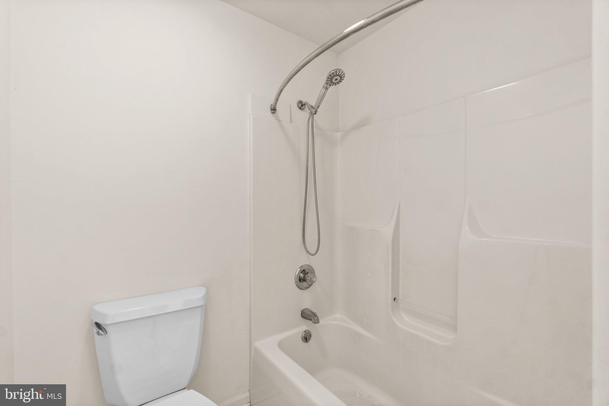 NORTH GATE TOWNE HOMES - Residential