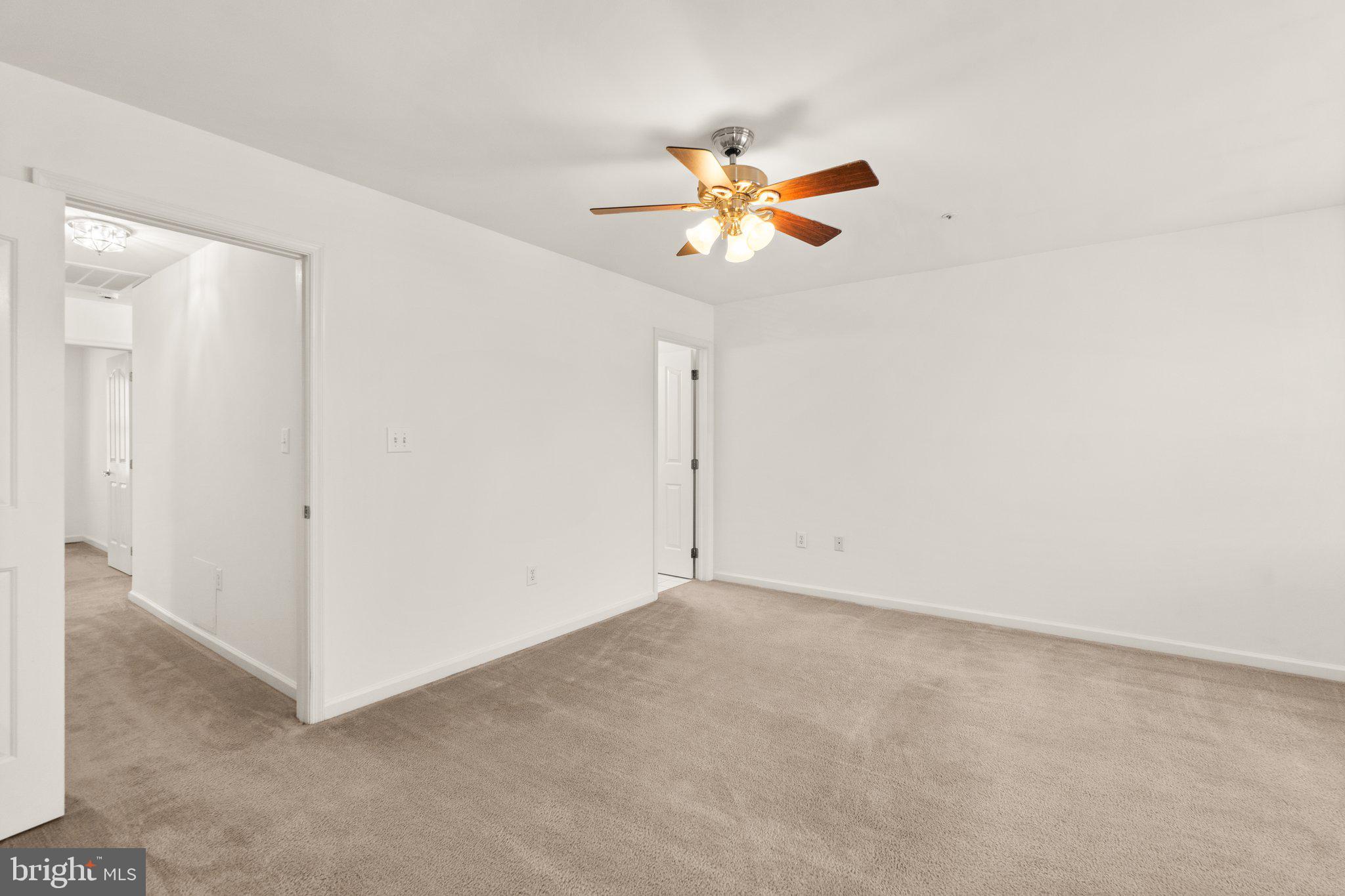 NORTH GATE TOWNE HOMES - Residential