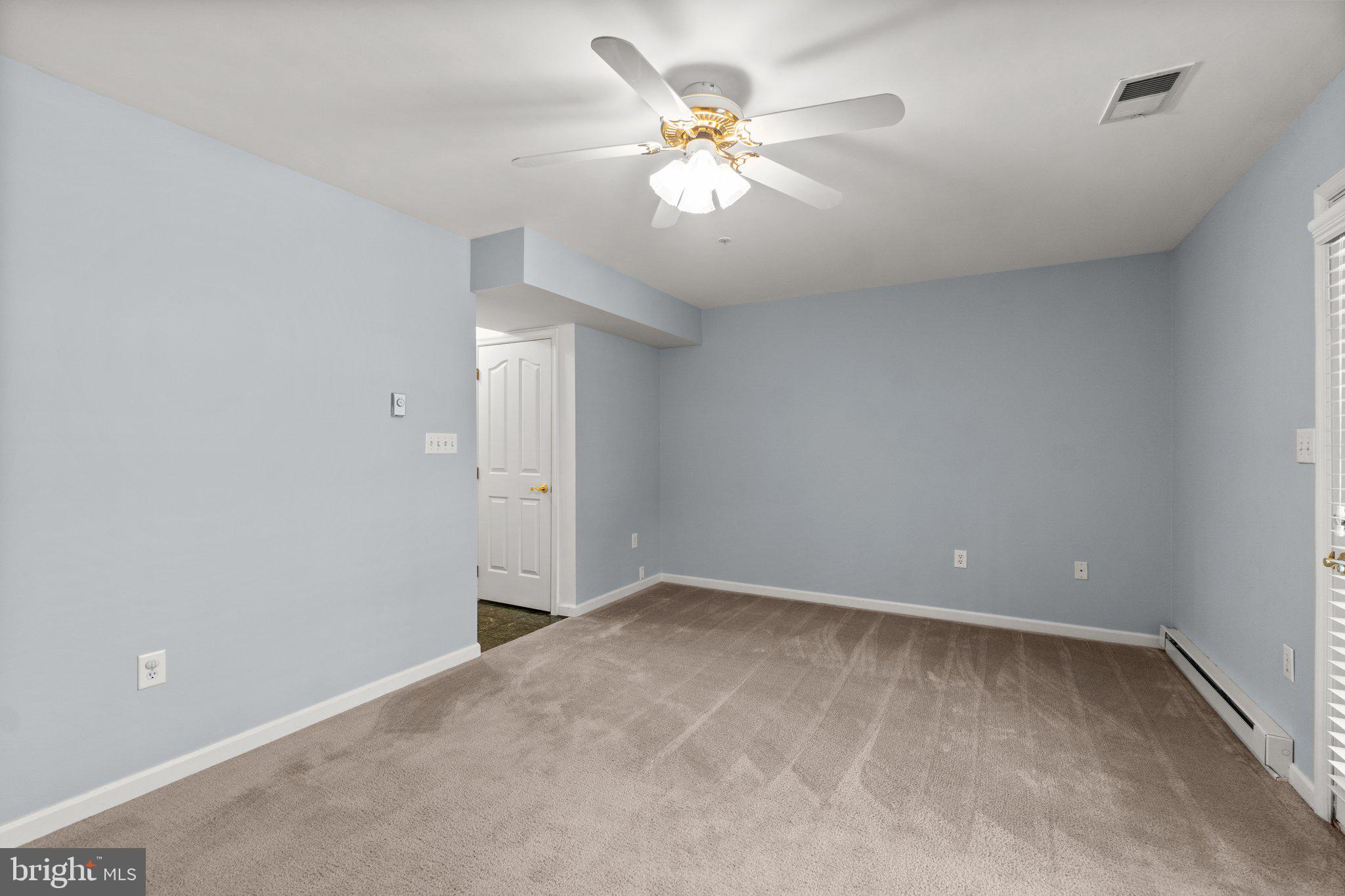 NORTH GATE TOWNE HOMES - Residential