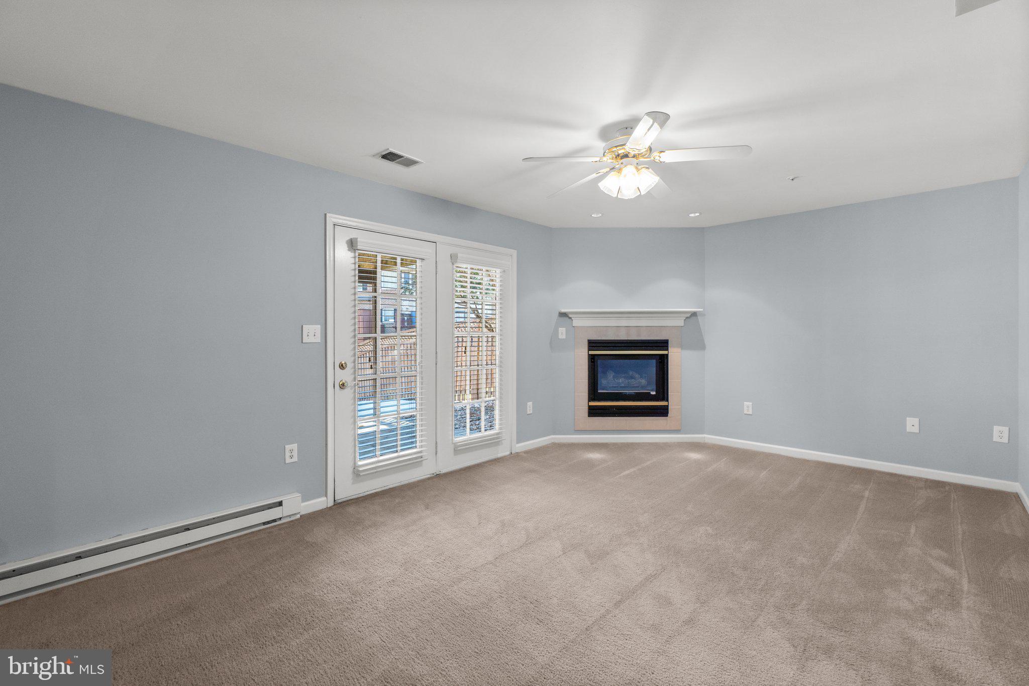 NORTH GATE TOWNE HOMES - Residential