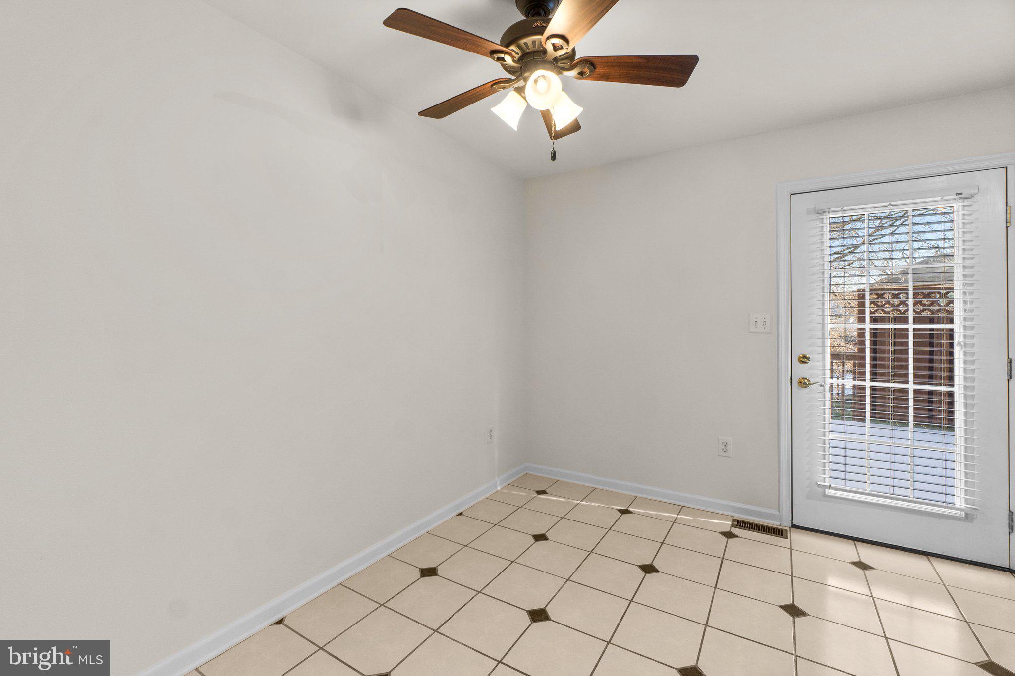 NORTH GATE TOWNE HOMES - Residential