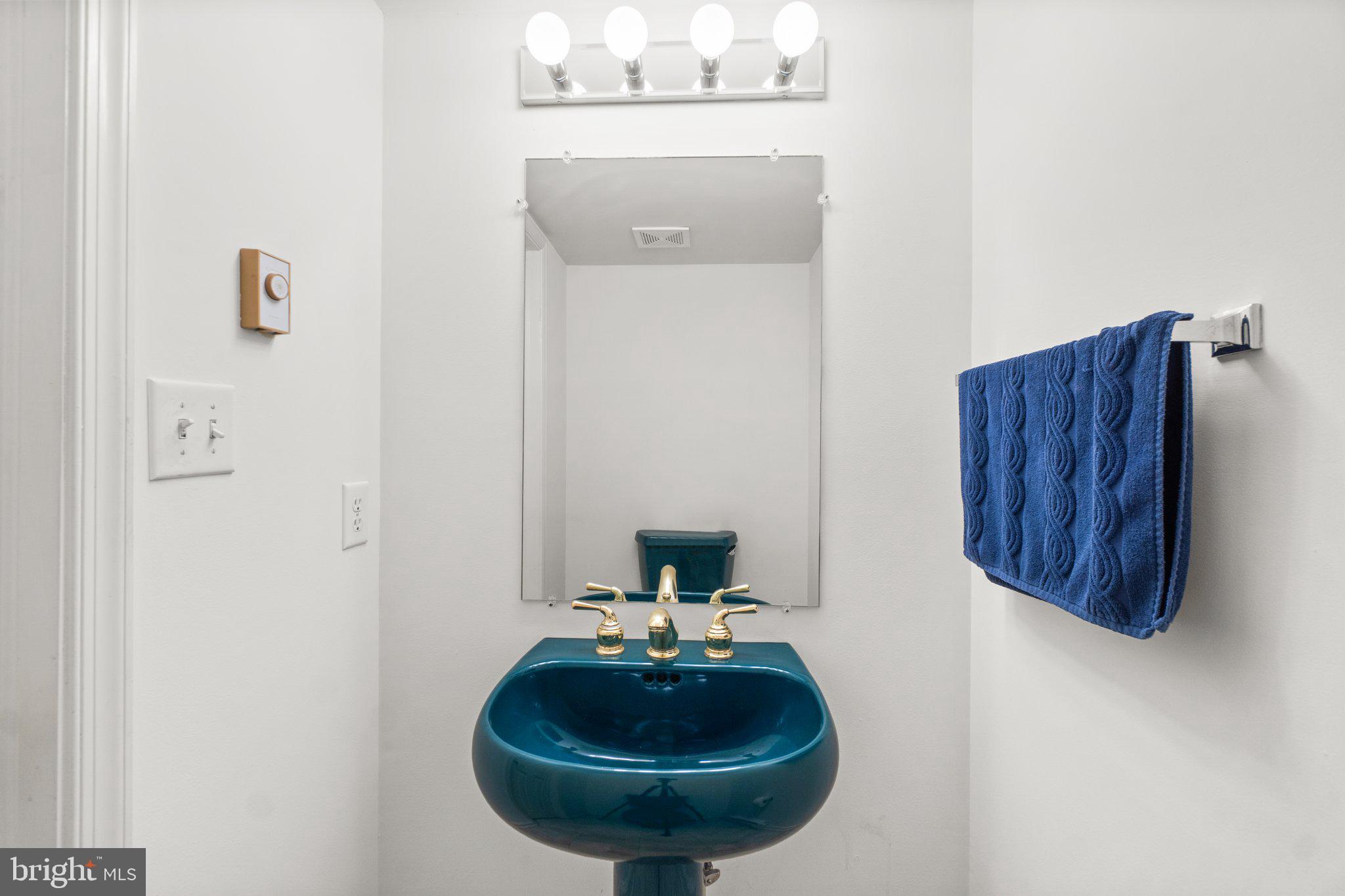 NORTH GATE TOWNE HOMES - Residential