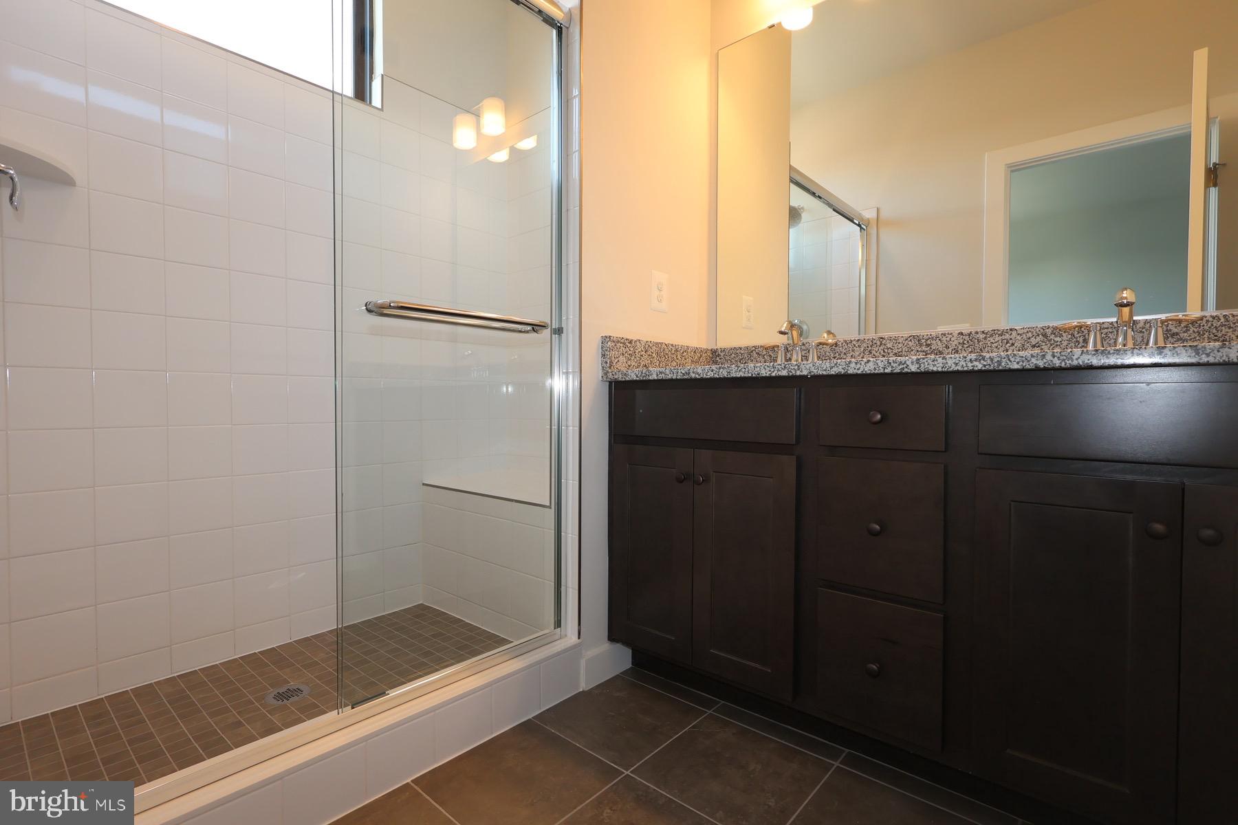 MELFORD TOWN CENTER - Residential Lease