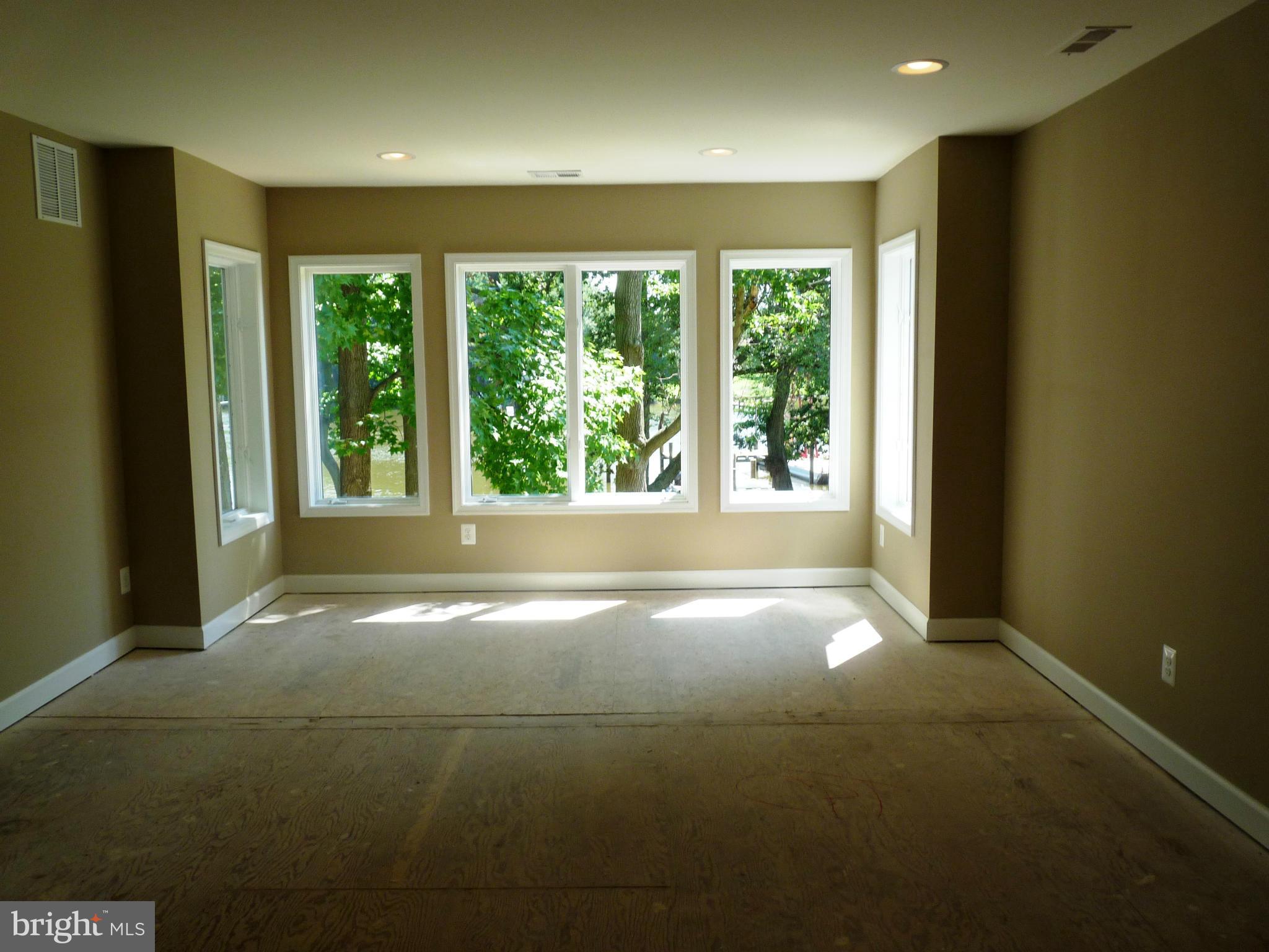 PROSPECT BAY - Residential