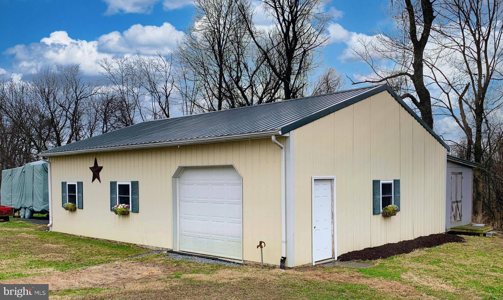 DAMASCUS OUTSIDE - Residential