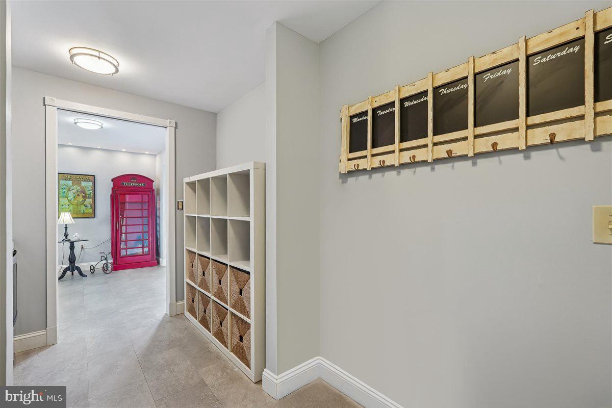 DAMASCUS OUTSIDE - Residential