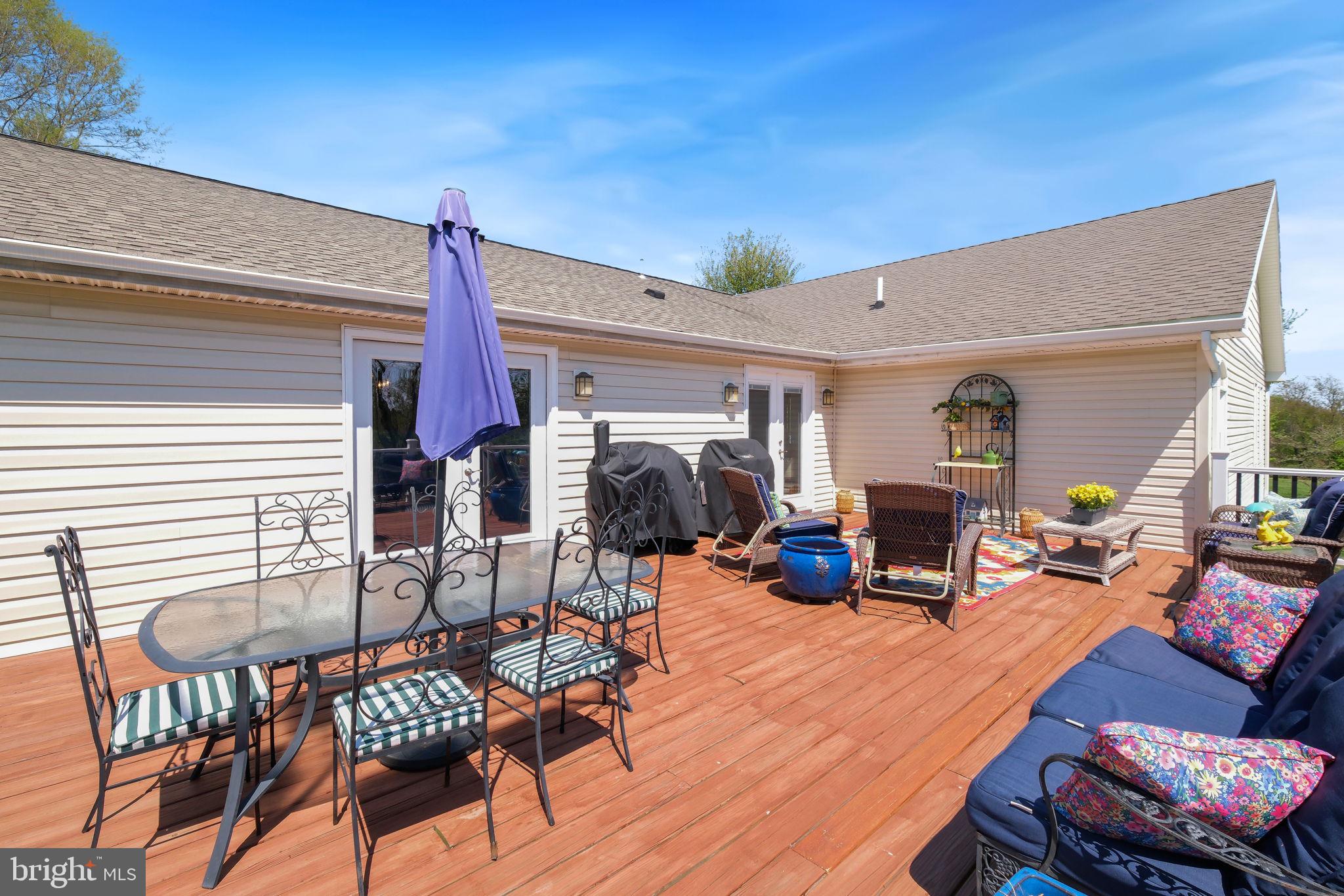 DAMASCUS OUTSIDE - Residential