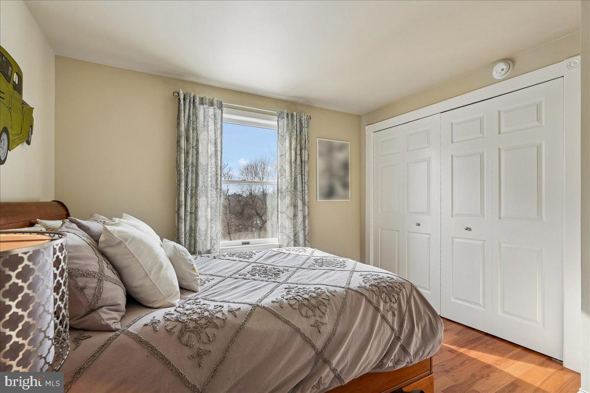 DAMASCUS OUTSIDE - Residential