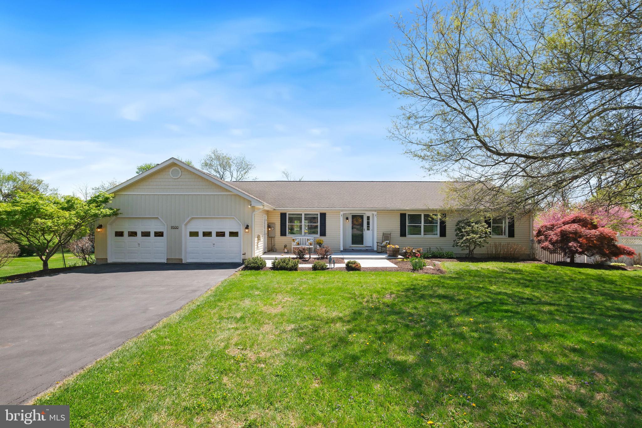 DAMASCUS OUTSIDE - Residential