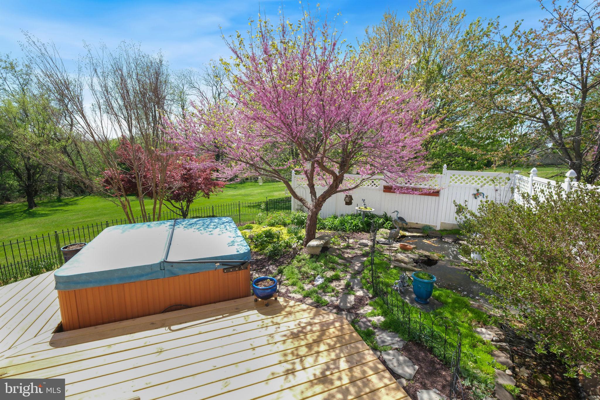 DAMASCUS OUTSIDE - Residential