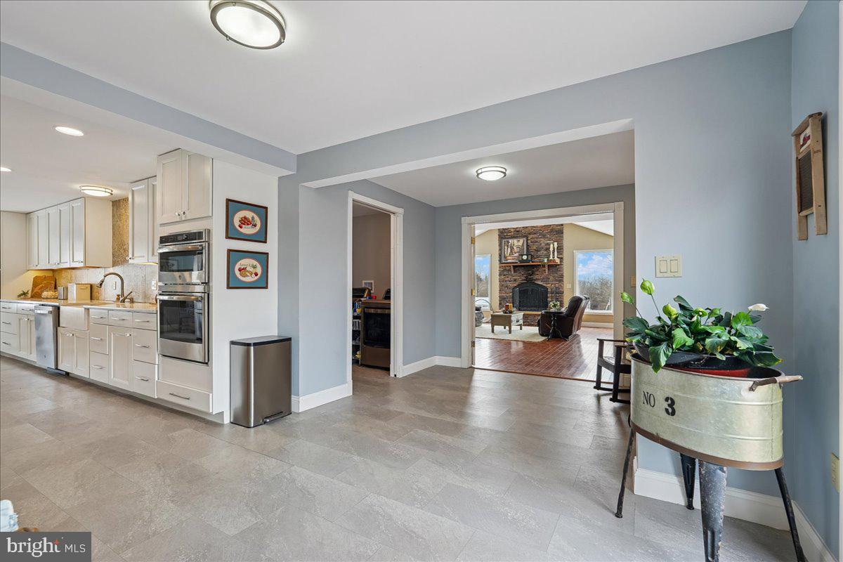 DAMASCUS OUTSIDE - Residential