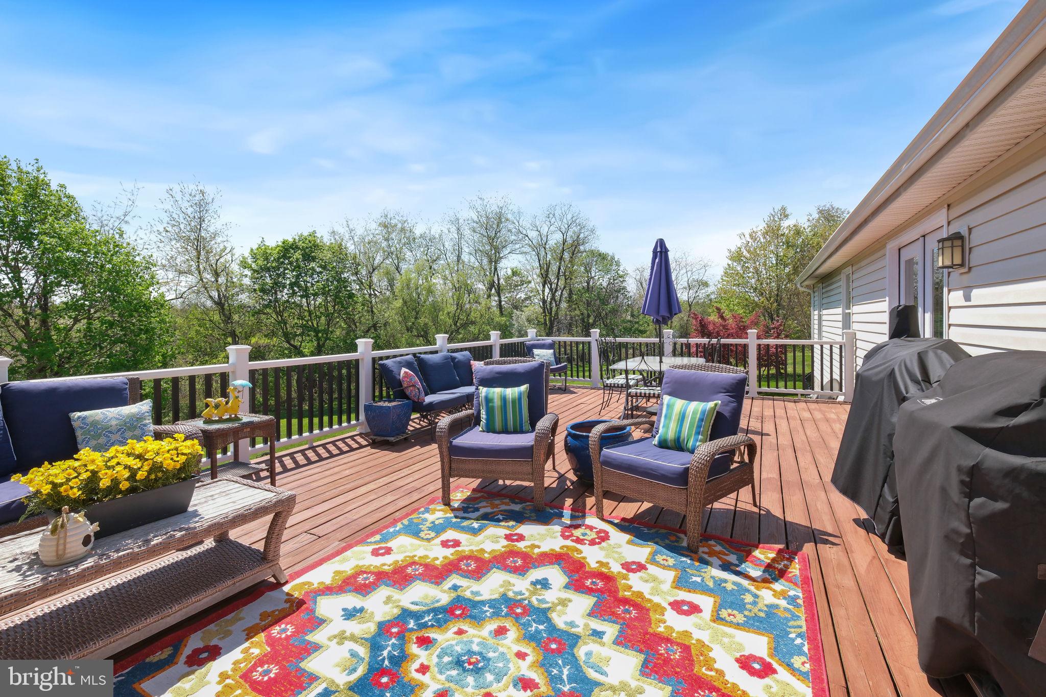 DAMASCUS OUTSIDE - Residential