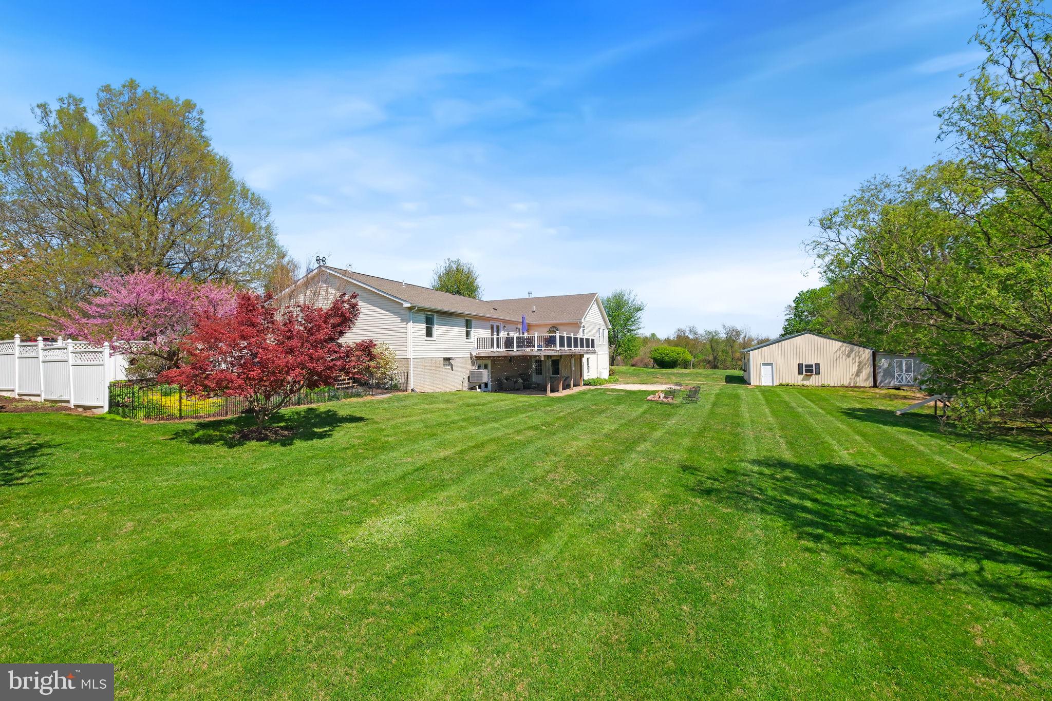 DAMASCUS OUTSIDE - Residential