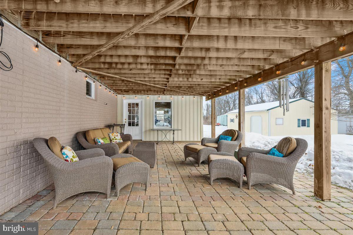 DAMASCUS OUTSIDE - Residential