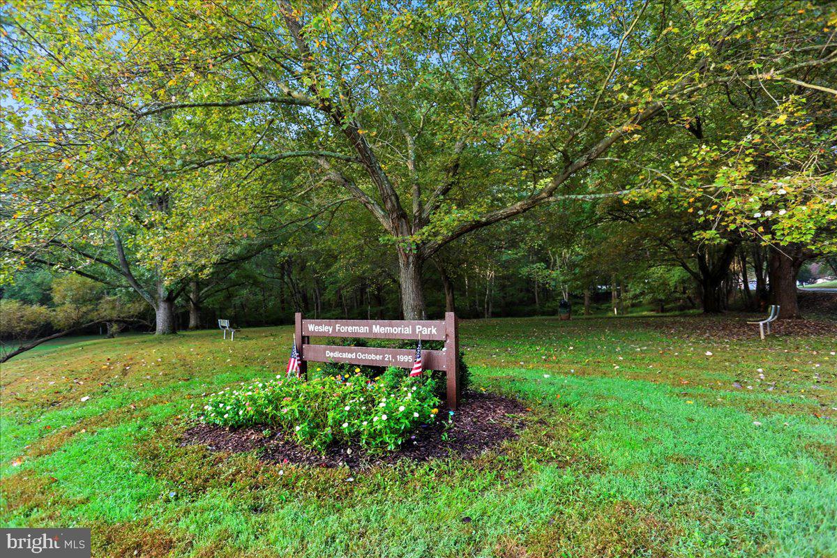 DAMASCUS OUTSIDE - Residential