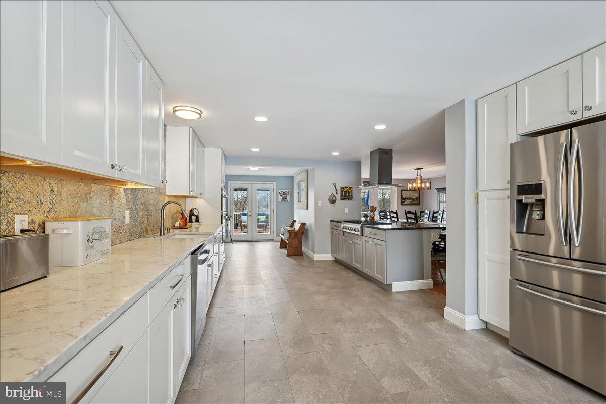 DAMASCUS OUTSIDE - Residential