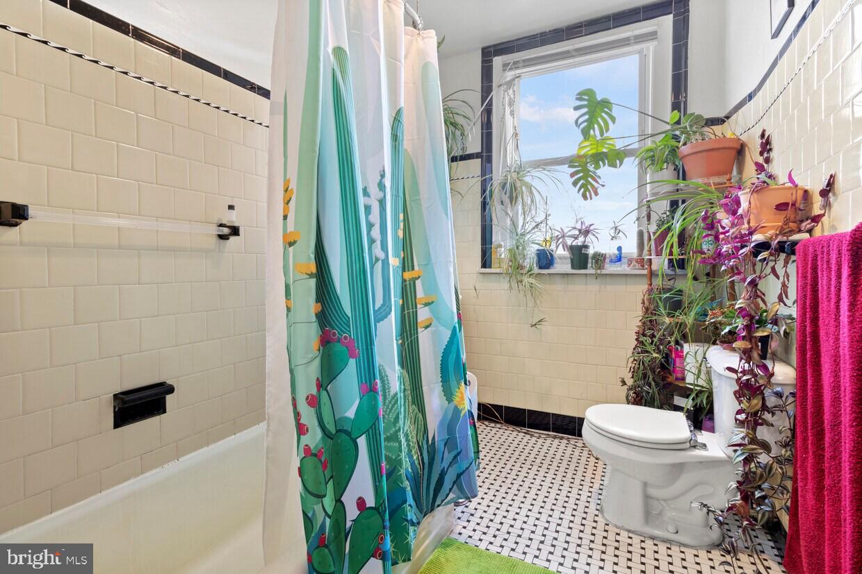 PHILADELPHIA (NORTH) - Residential