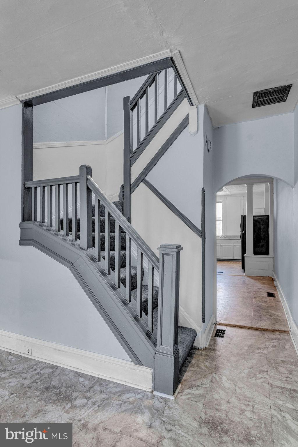 WASHINGTON VILLAGE - Residential