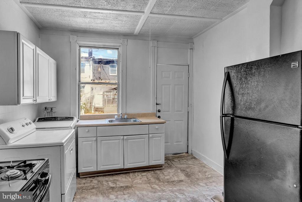 WASHINGTON VILLAGE - Residential