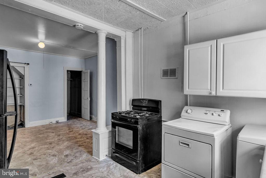 WASHINGTON VILLAGE - Residential