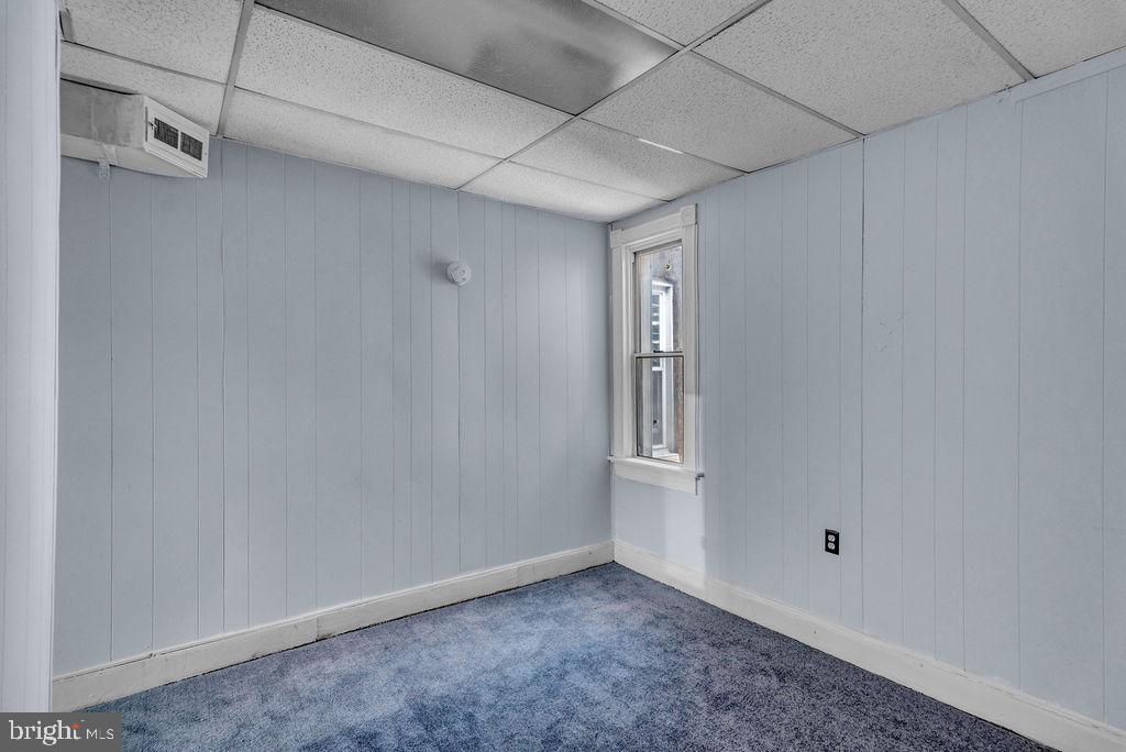 WASHINGTON VILLAGE - Residential