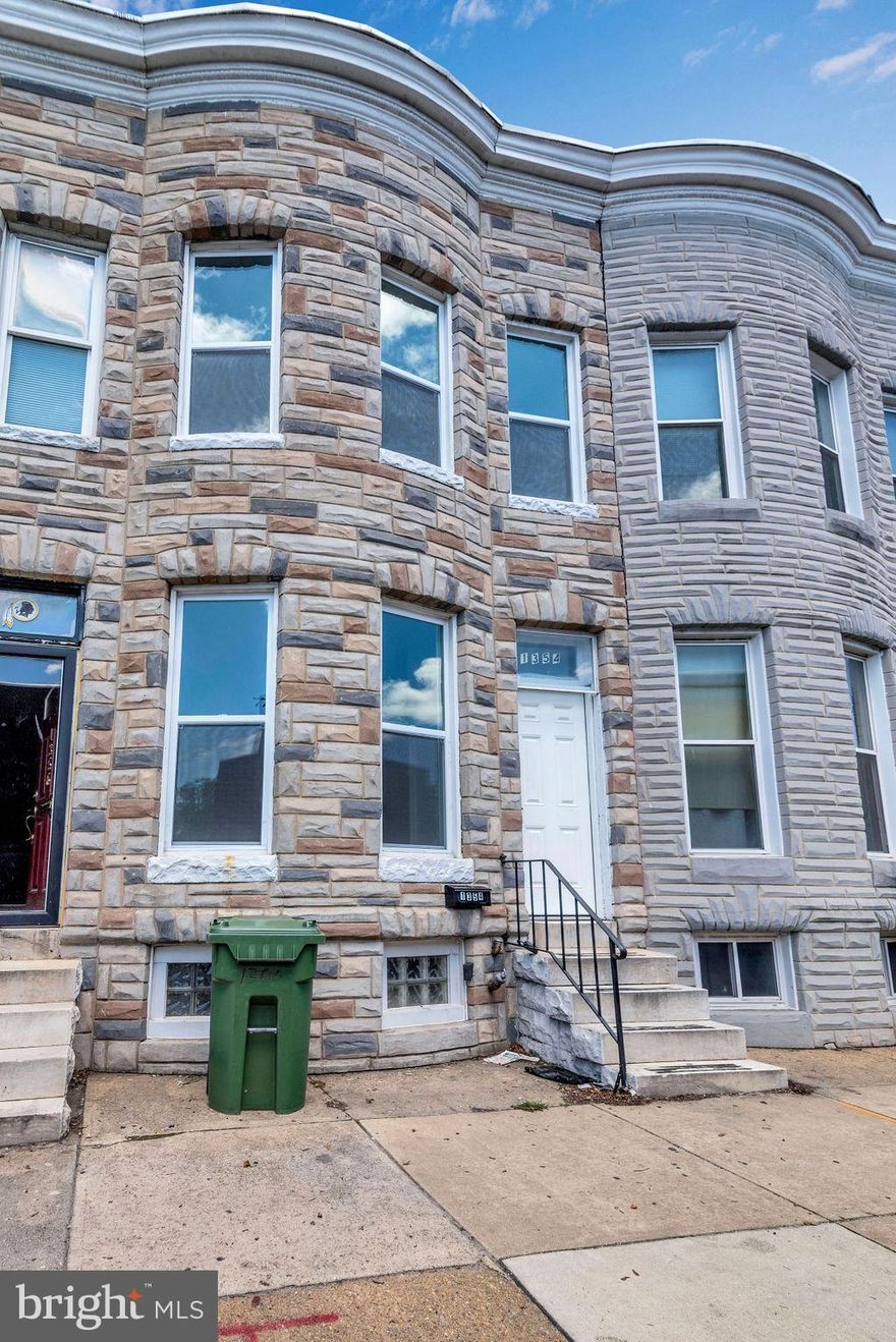 Well maintained home that is great for a first time home buyer or investor that wants to add it to their portfolio.  It is minutes from down town 95 or 295 on a busy street with great public transportation.Owner has current Baltimore City property registration and proper MDE lead certificate for the property.  Being sold AS-IS.