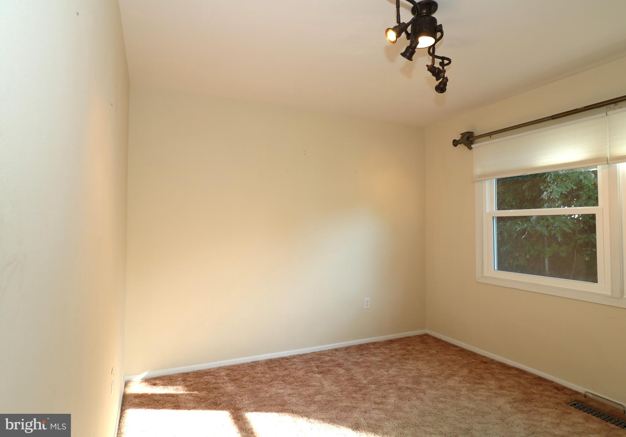 SOMERSET AT BELAIR - Residential