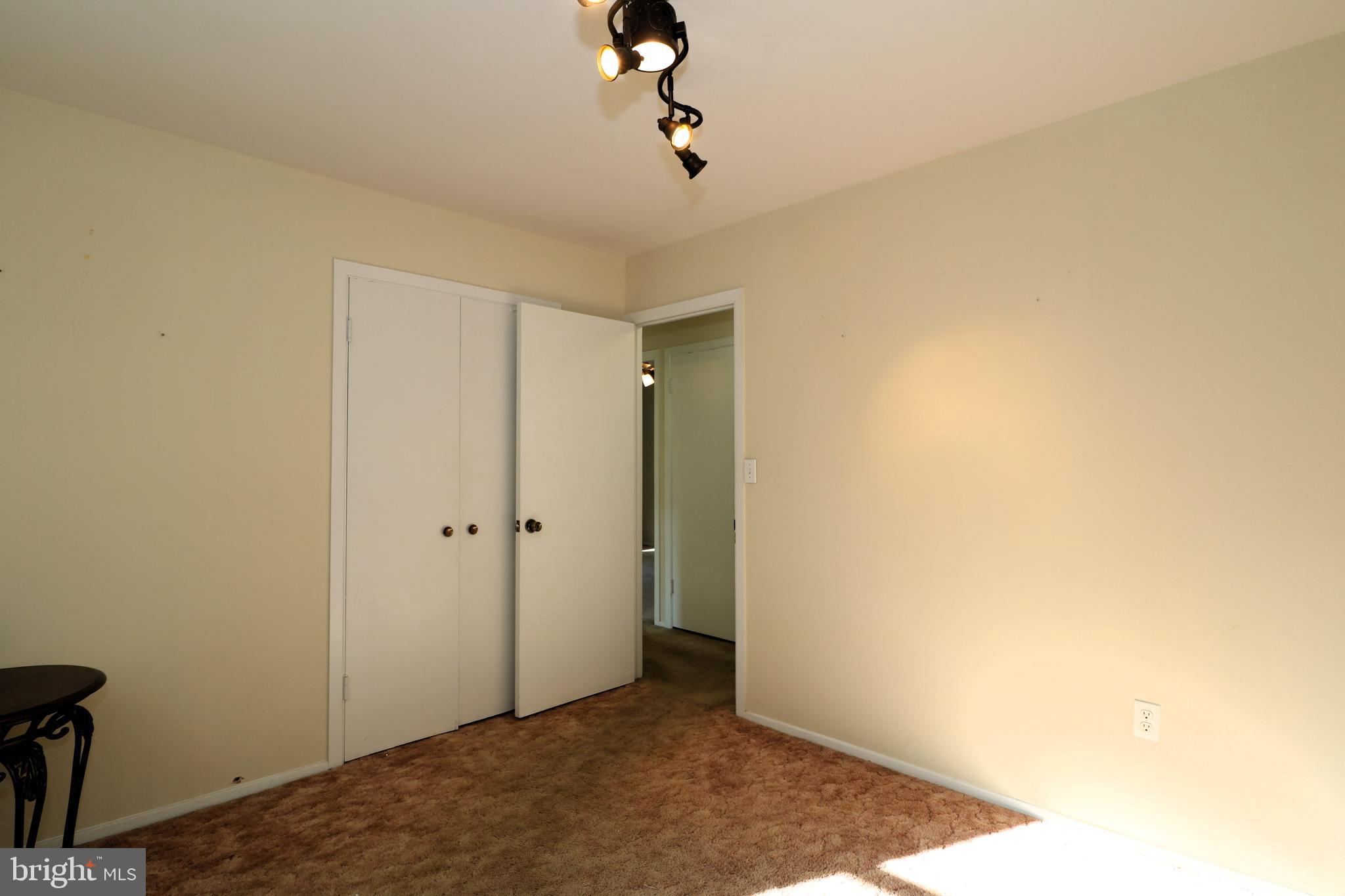 SOMERSET AT BELAIR - Residential