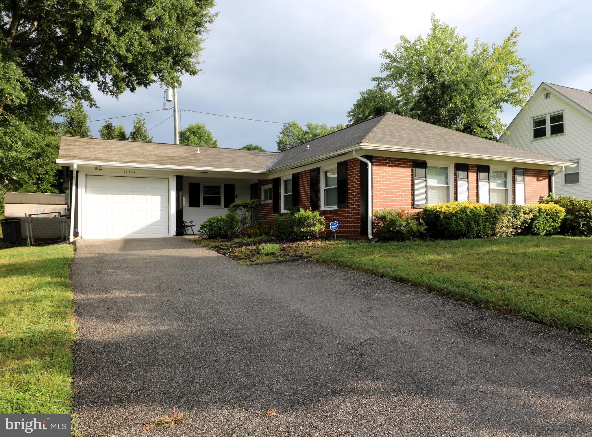 SOMERSET AT BELAIR - Residential