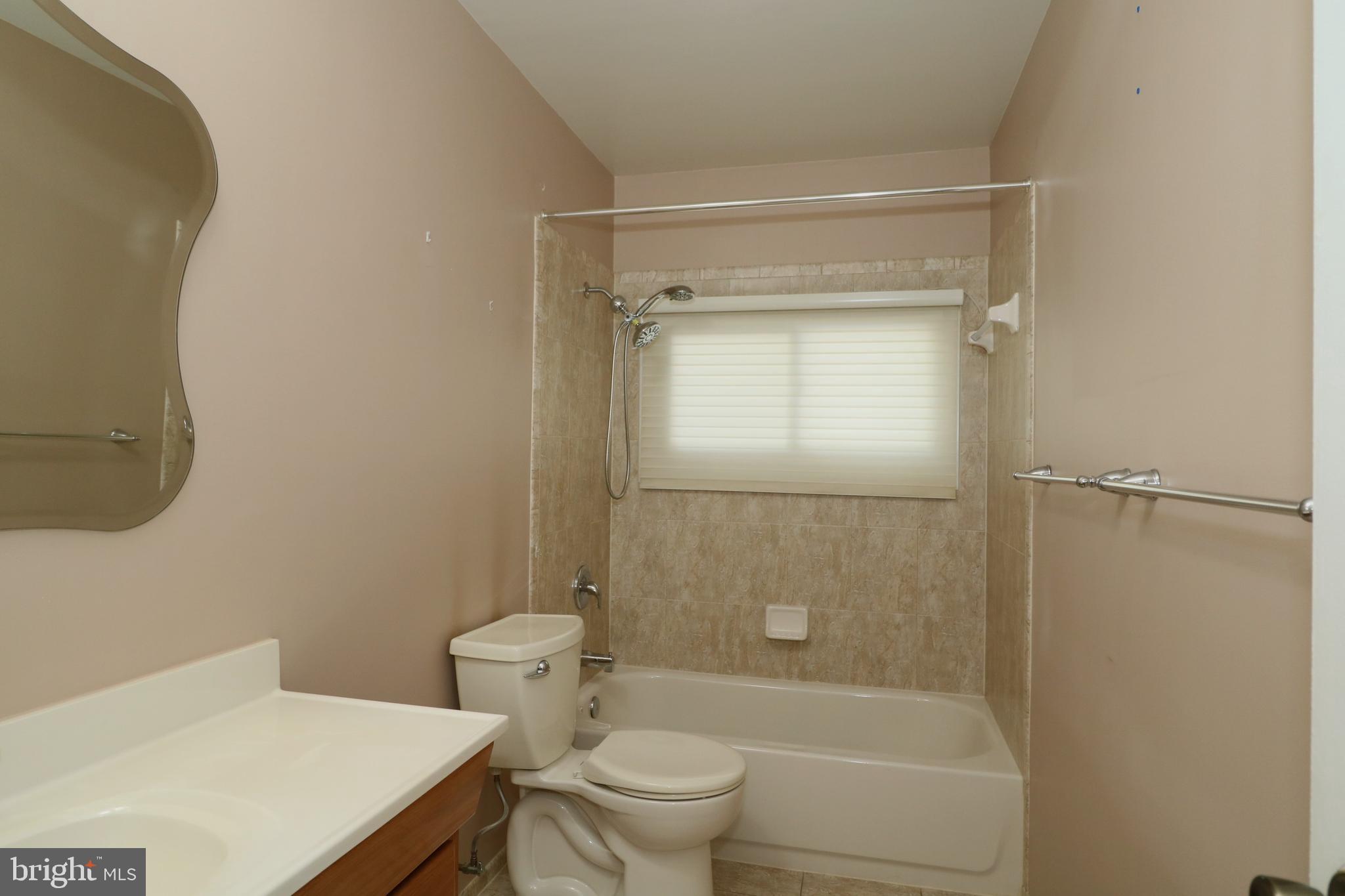 SOMERSET AT BELAIR - Residential