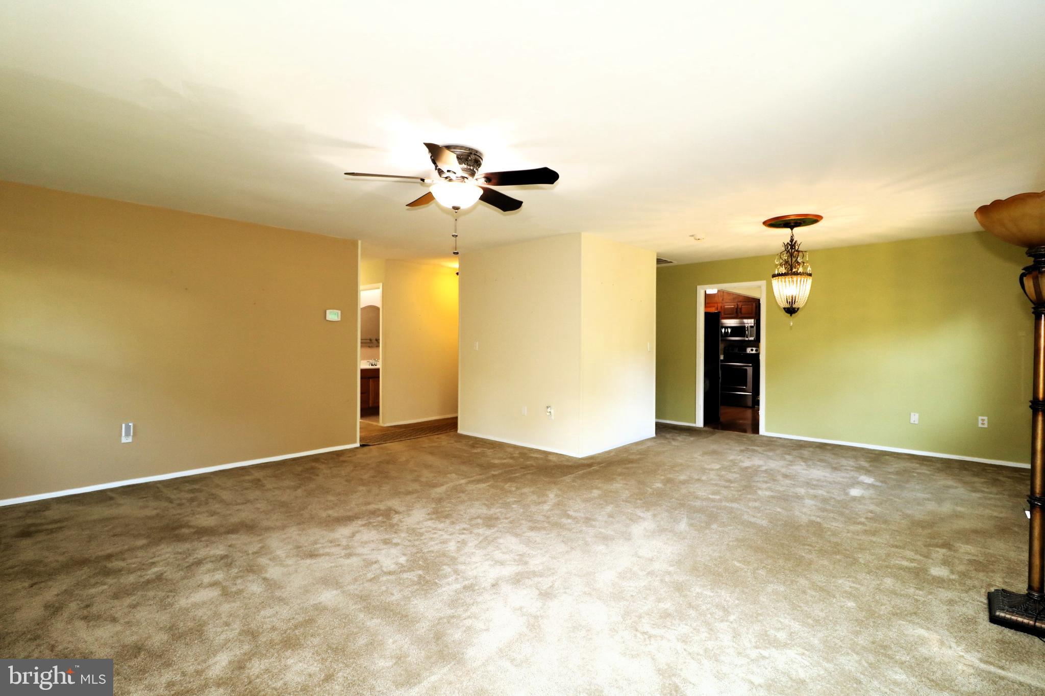 SOMERSET AT BELAIR - Residential