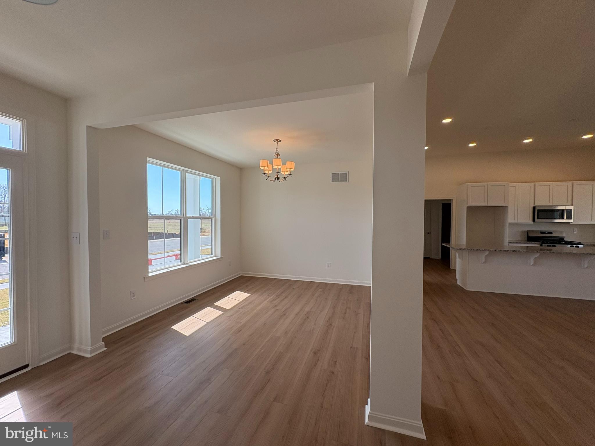 POND VIEW ESTATES - Residential