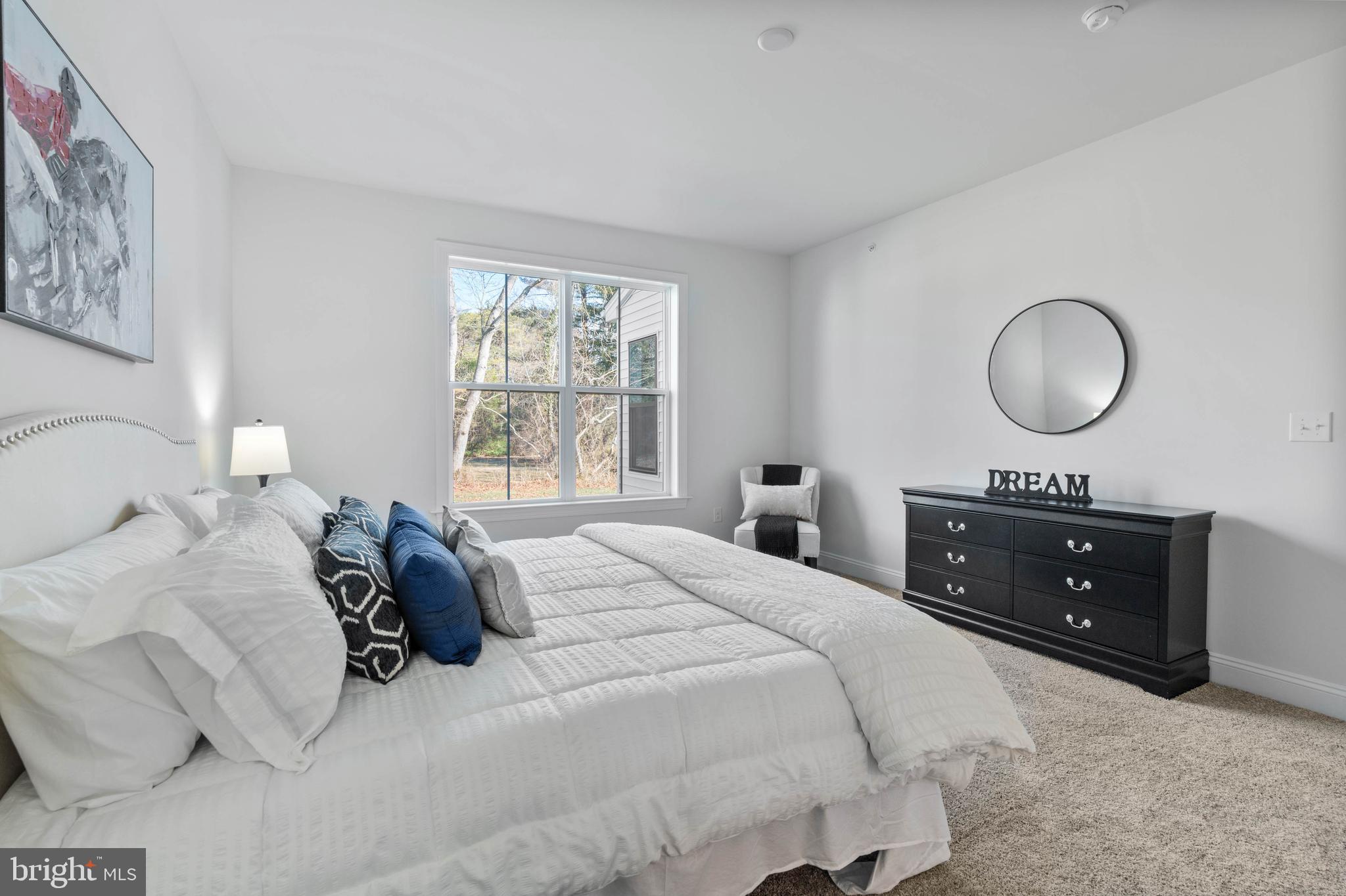 POND VIEW ESTATES - Residential