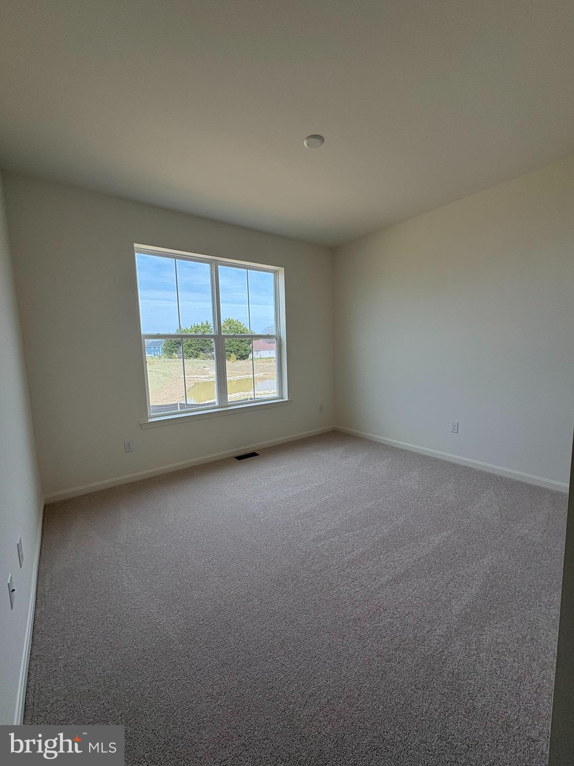 POND VIEW ESTATES - Residential