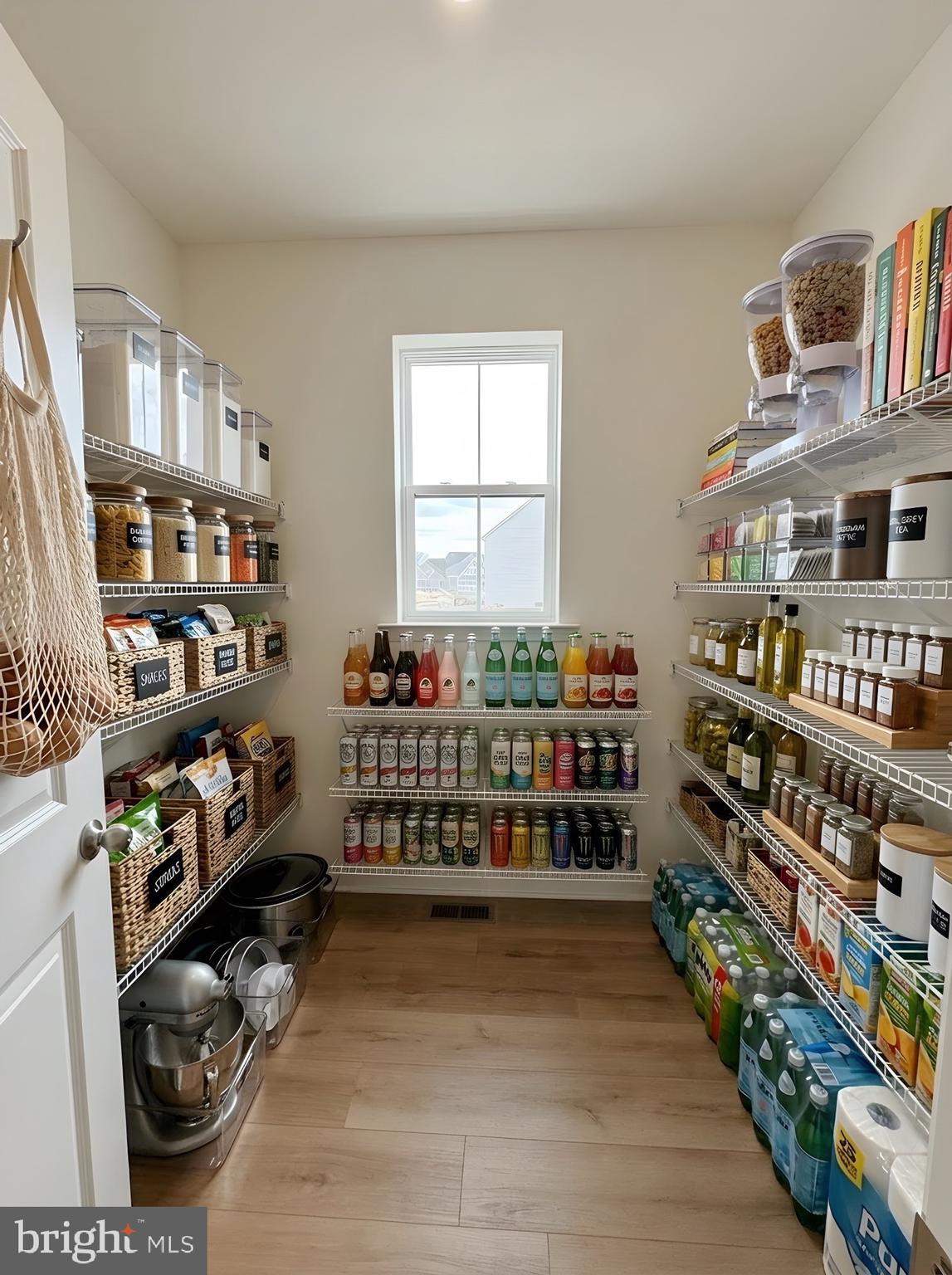 POND VIEW ESTATES - Residential