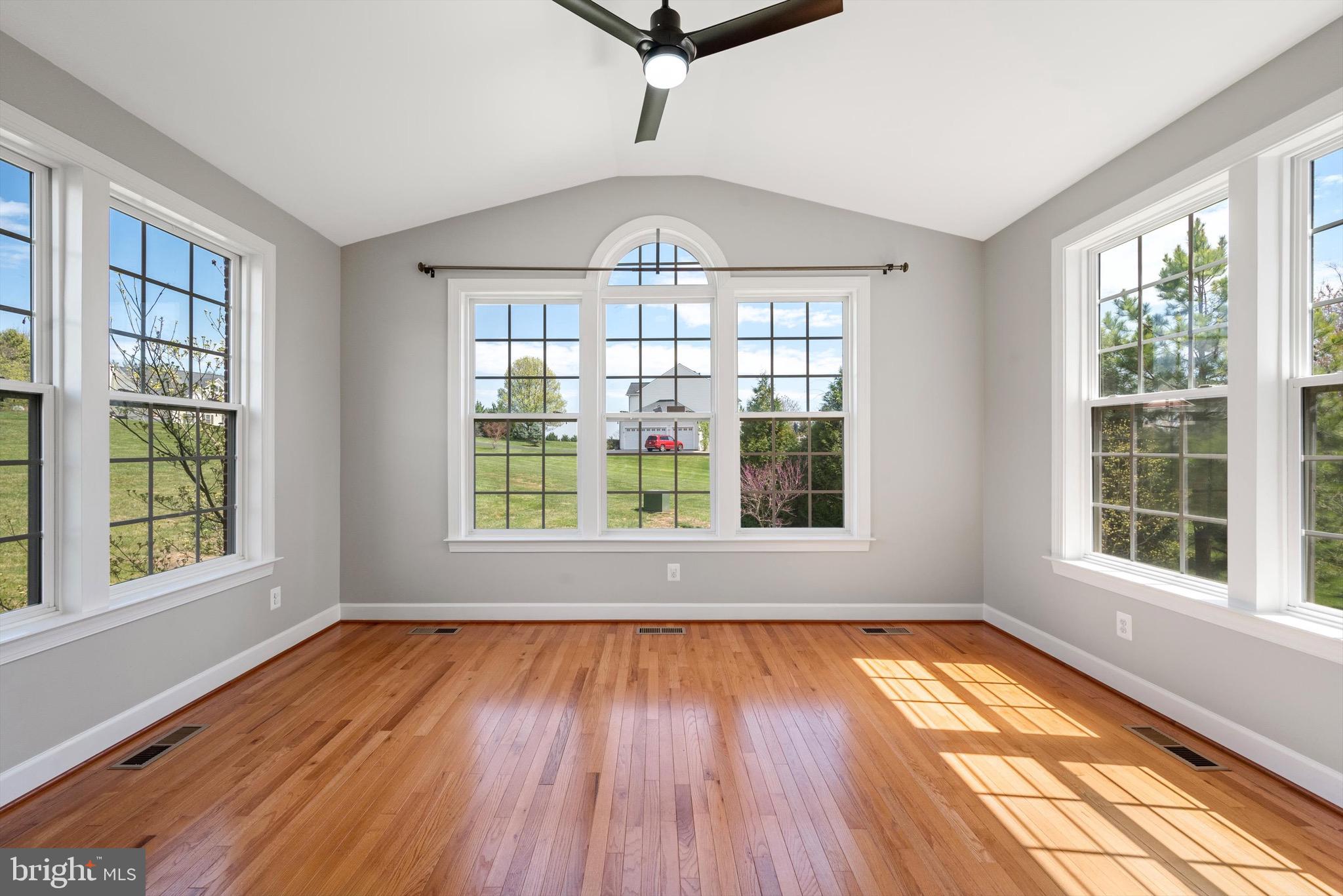 GLYNN TARRA ESTATES - Residential