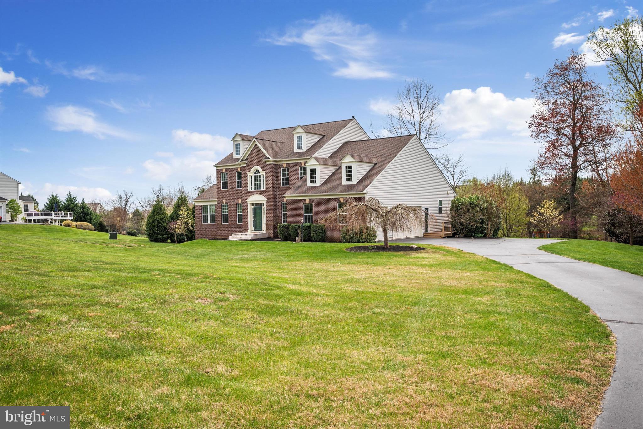 GLYNN TARRA ESTATES - Residential